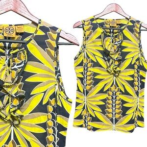 Tory Burch leaf print blue top size 6 made of 100% cotton sleeveless